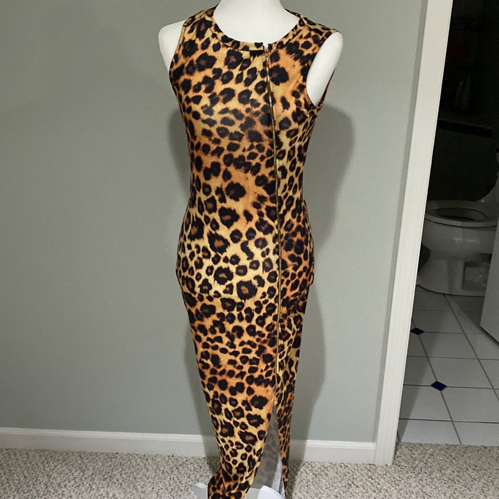 Animal print Zip up dress